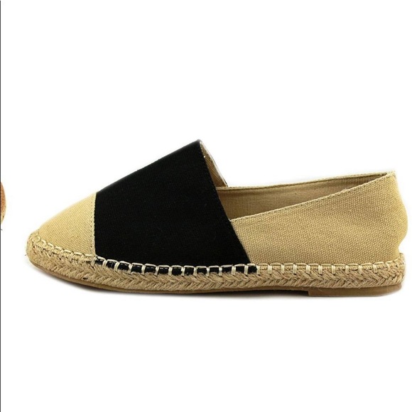 Nicole Miller Canvas Flats - Picture 4 of 5